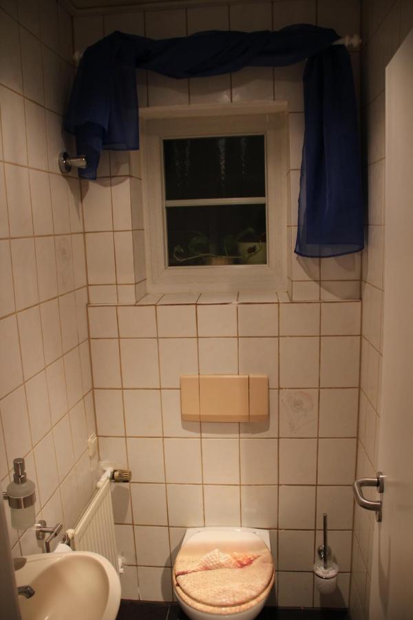 Ferienwohnung Mit 4 Schlafzimmer Fuer 2 Bis 9 Gaeste----Apartment With 4 Bedrooms For 2 To 9 Guests Nuremberga Exterior foto
